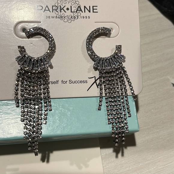 Interstellar Earrings - Picture 2 of 3